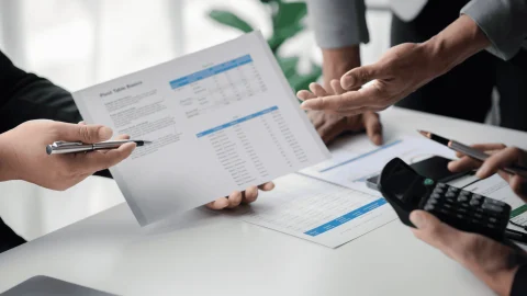 ¿Pagas de más por tu empresa en Vigo_ Cómo deducir los gastos de tu local u oficina con seguridad (1)